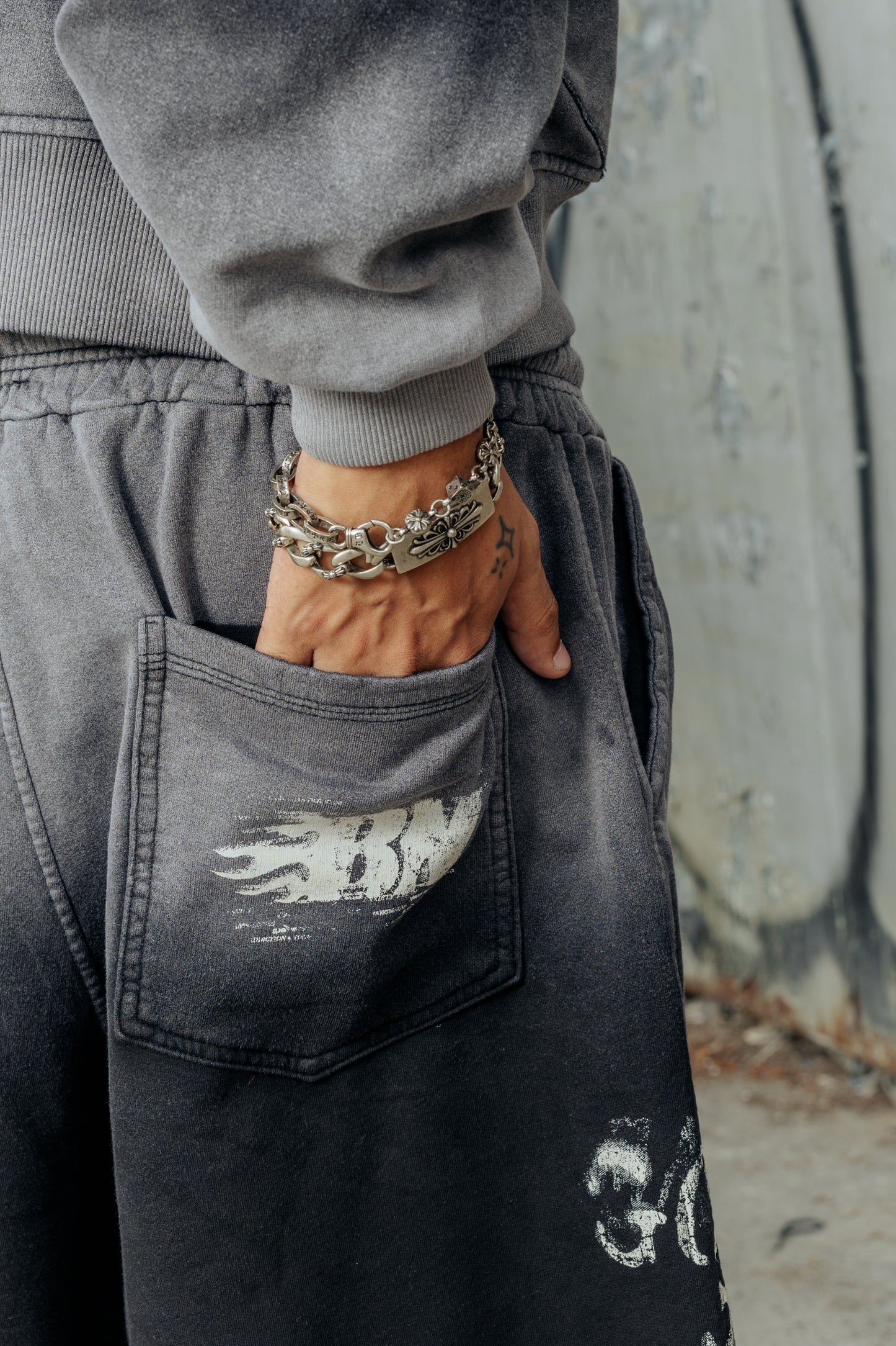 FUCK LOVE BLACK - BAGGY JORT