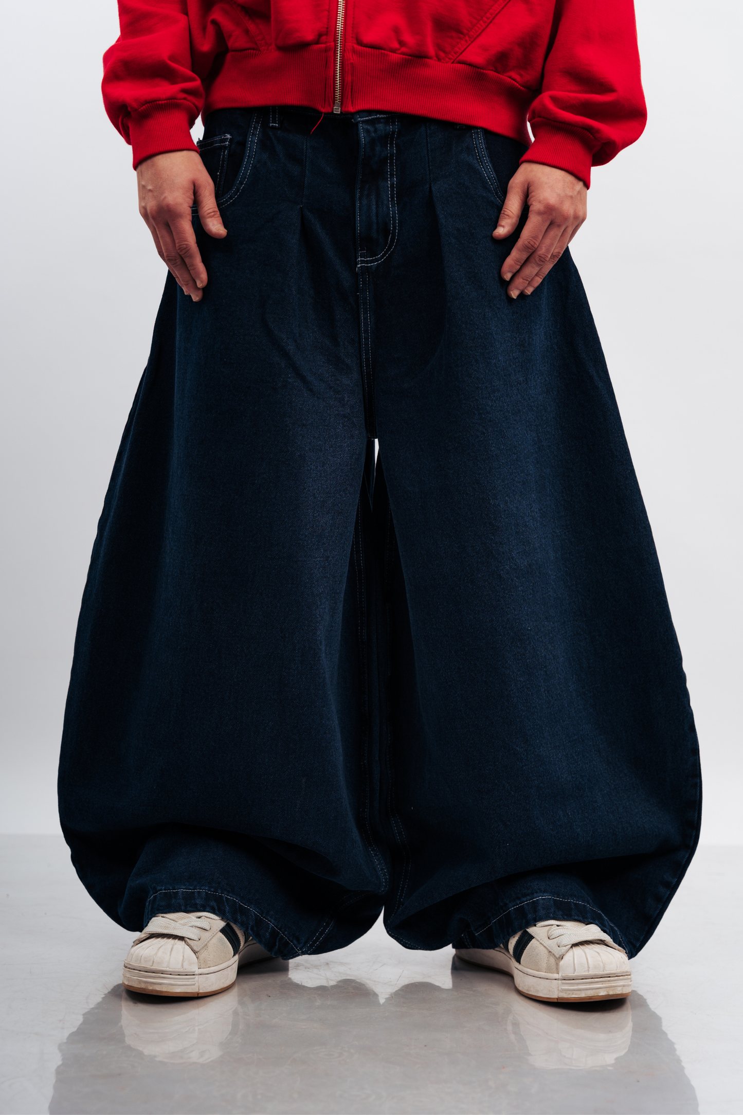 THE OMEGA BAGGY JEAN - RAW DENIM EFFECT