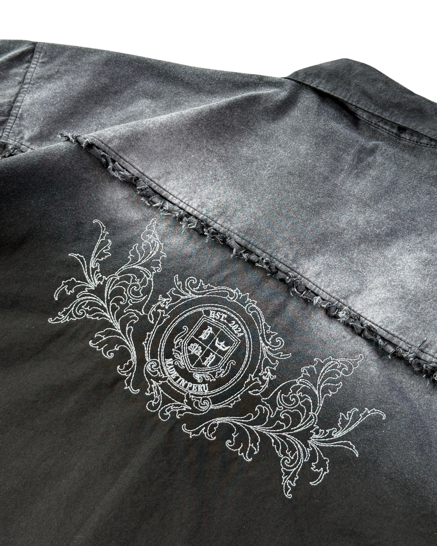 BLACK FADED - CAMISA BOXY FIT