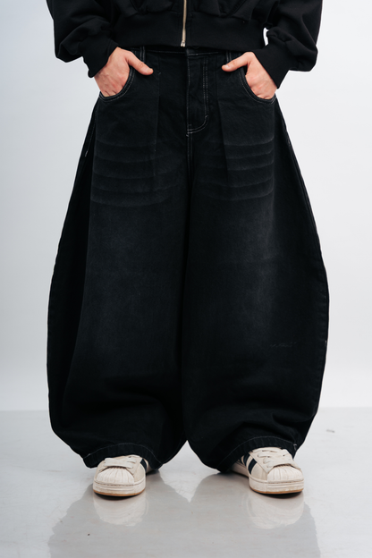 THE OMEGA BAGGY JEAN - BLACK