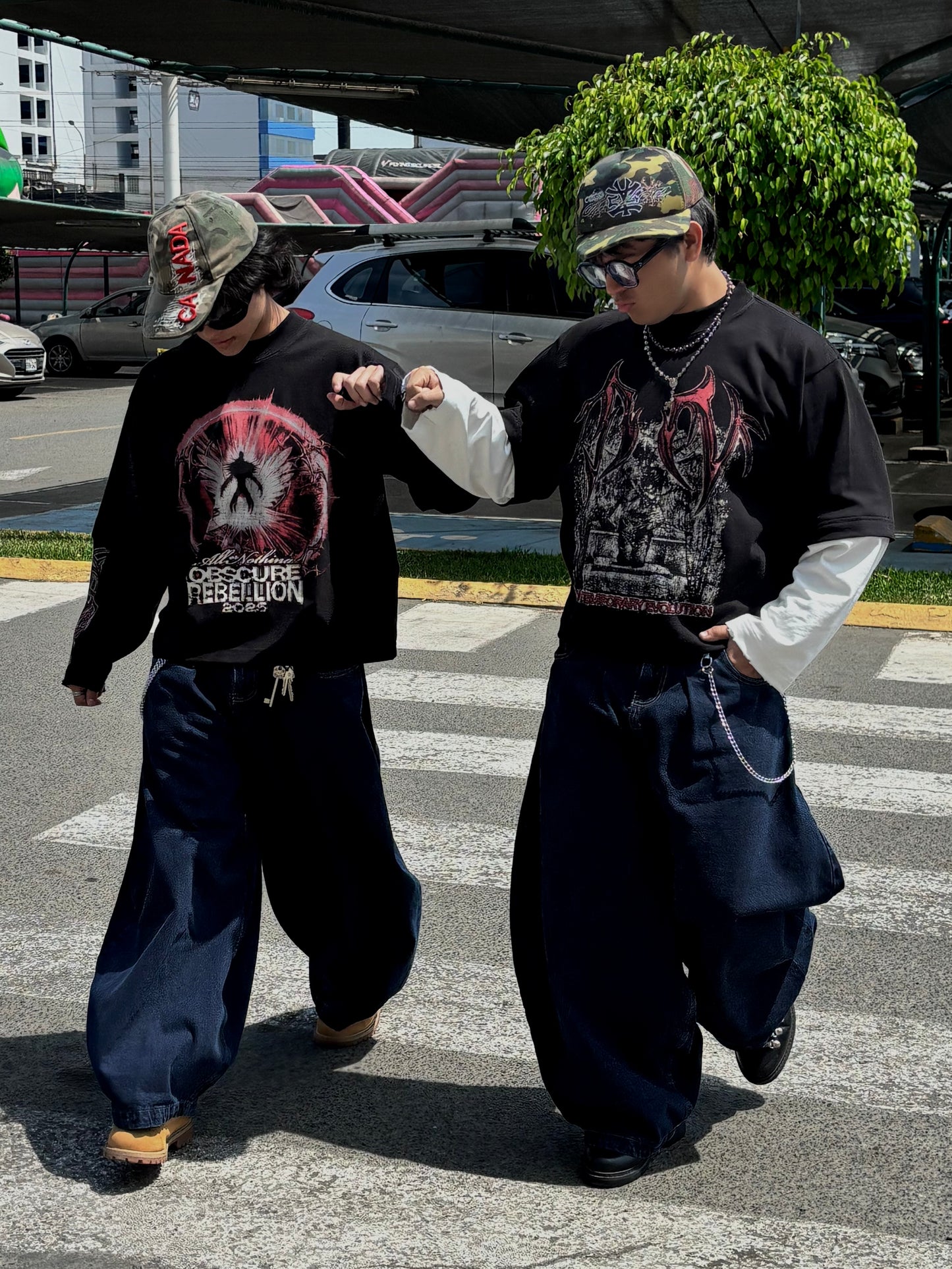 DEMONS - Polo Manga Larga Boxy Fit